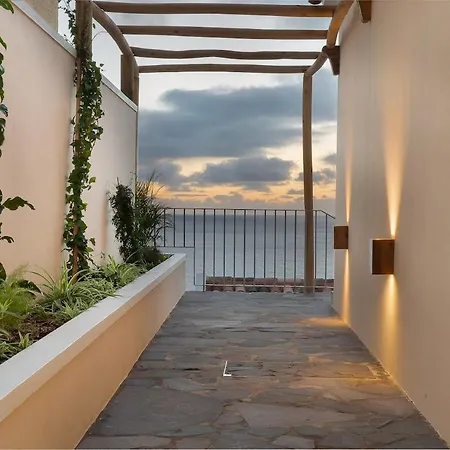 Anjos Paradise Eden Ribeira Brava