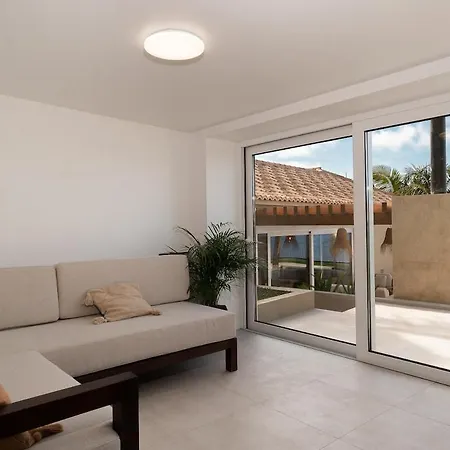 Anjos Paradise Eden Apartment